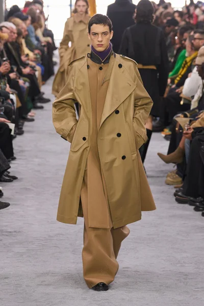 Look 31